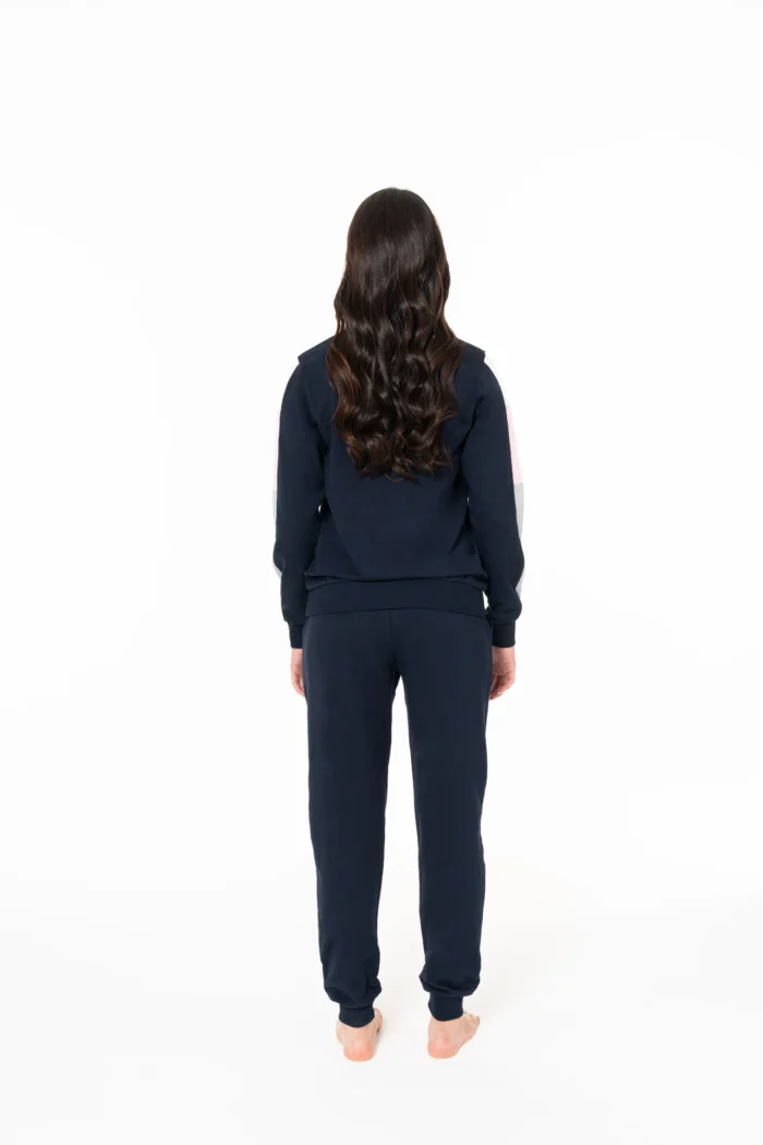 p115 - Image 2