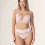 nomi